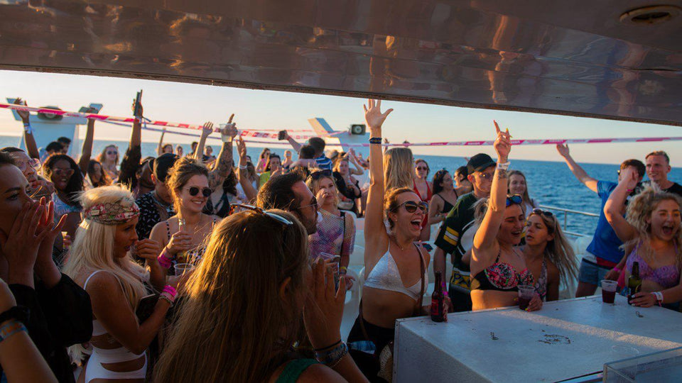 Pukka Up + Club Package-Mad Ibiza - Boat Party Agency